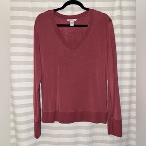 Euc Athleta V-Neck Long Sleeve Top in Dusty Rose